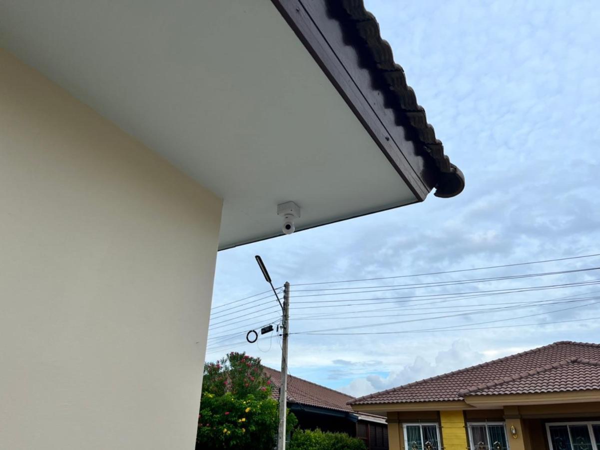 Happy Space วิลล่าทั้งหลัง 2นอน 2น้ำ ฟรี Wifi จอดรถ Nakhonphanom Kültér fotó