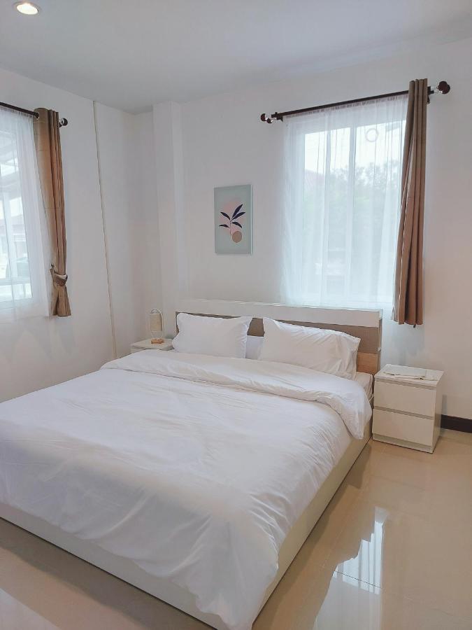 Happy Space วิลล่าทั้งหลัง 2นอน 2น้ำ ฟรี Wifi จอดรถ Nakhonphanom Kültér fotó