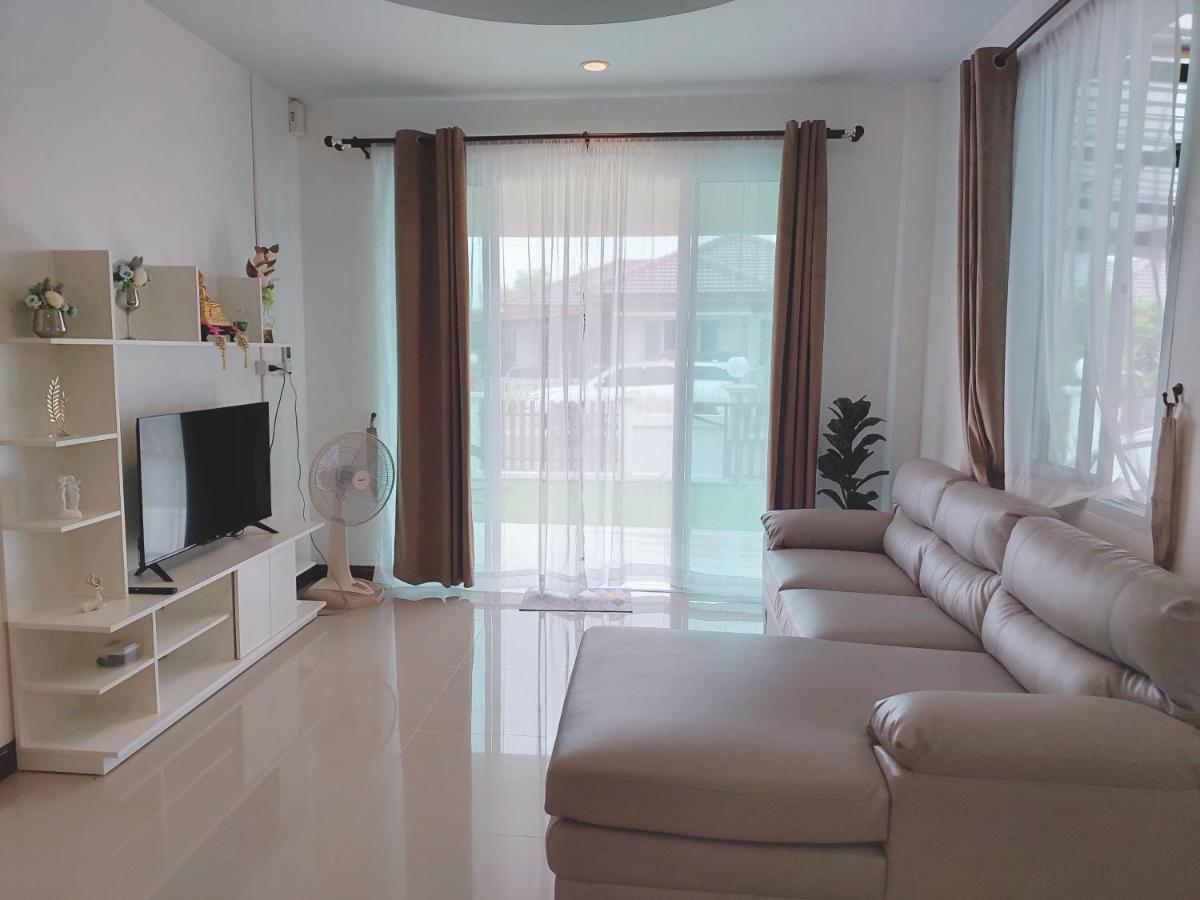 Happy Space วิลล่าทั้งหลัง 2นอน 2น้ำ ฟรี Wifi จอดรถ Nakhonphanom Kültér fotó
