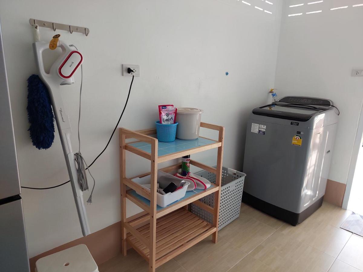 Happy Space วิลล่าทั้งหลัง 2นอน 2น้ำ ฟรี Wifi จอดรถ Nakhonphanom Kültér fotó
