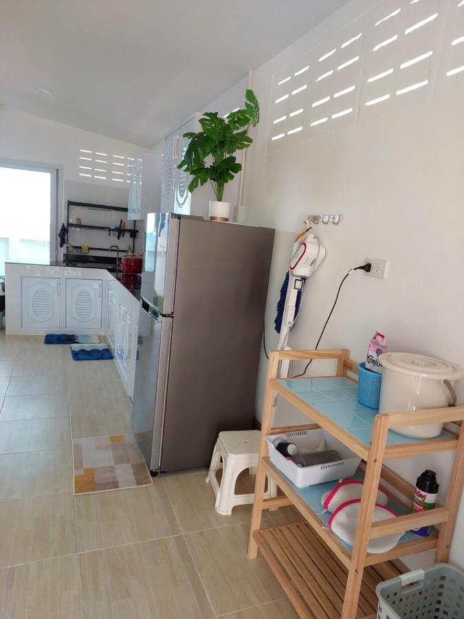 Happy Space วิลล่าทั้งหลัง 2นอน 2น้ำ ฟรี Wifi จอดรถ Nakhonphanom Kültér fotó