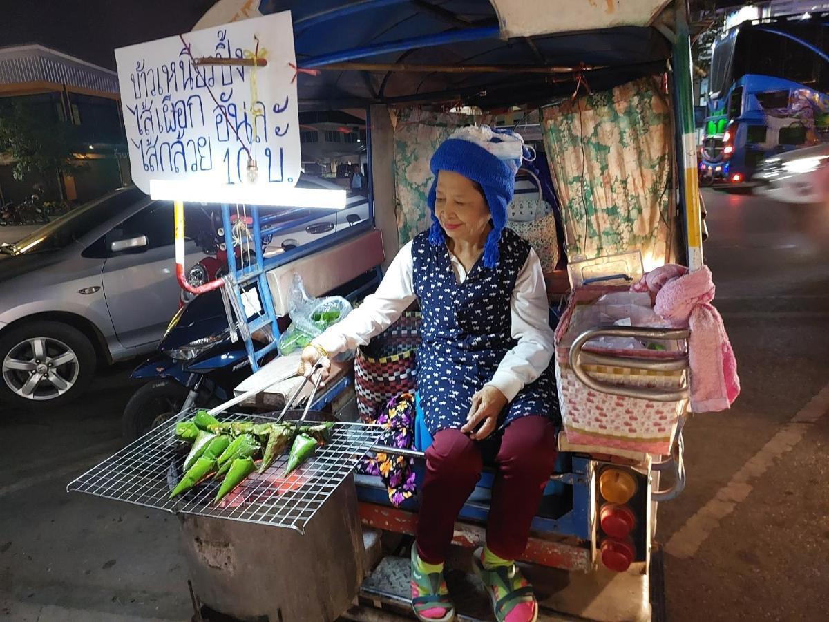 Happy Space วิลล่าทั้งหลัง 2นอน 2น้ำ ฟรี Wifi จอดรถ Nakhonphanom Kültér fotó